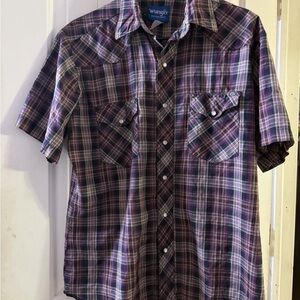Vintage Wrangler Men's Plaid Short Sleeve Shirt, size Medium